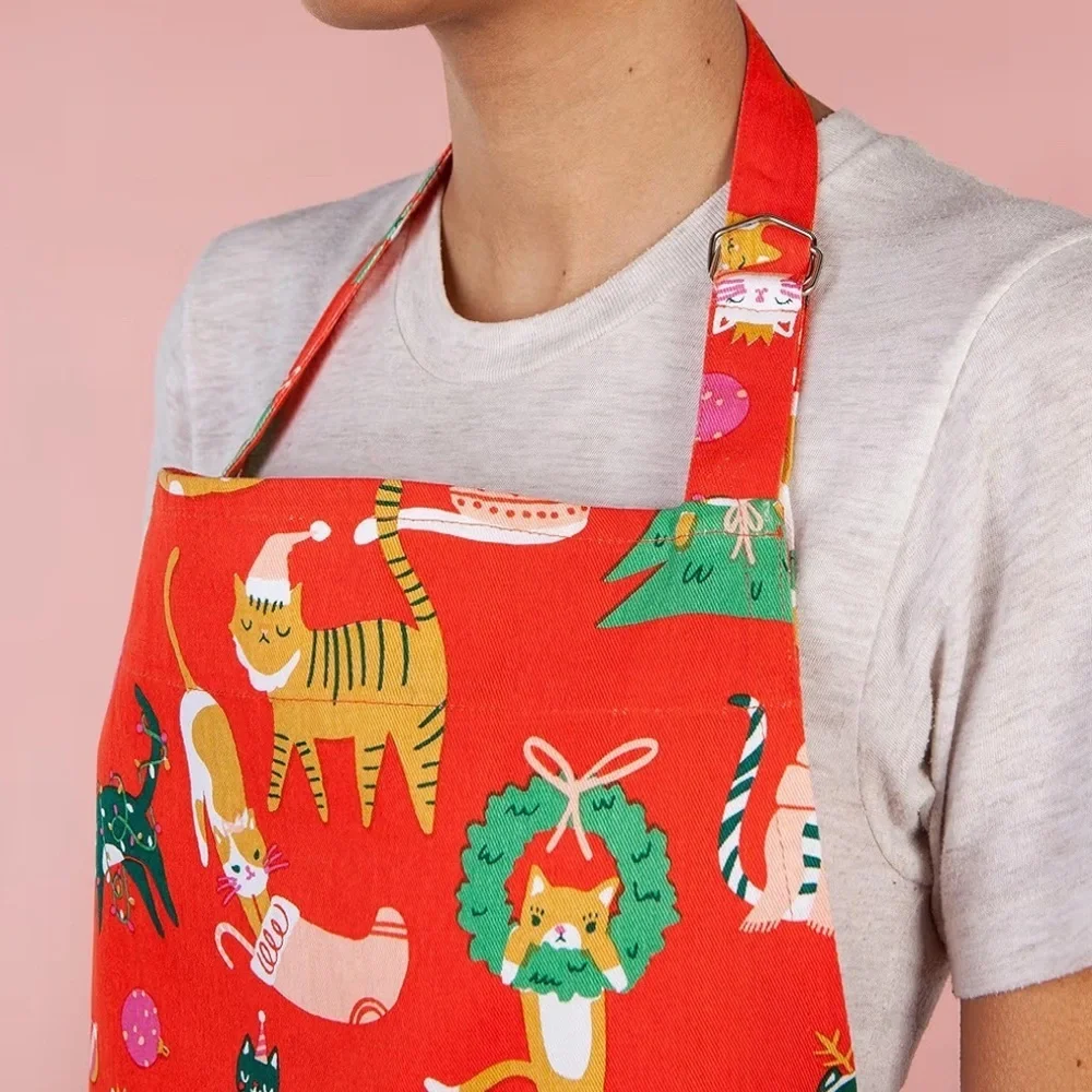 : : DANICA JUBILEE 100% Cotton Cat Print Holiday Apron : :